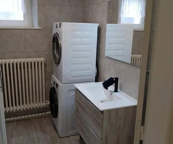 Rdc Au Coteau Des Xettes *